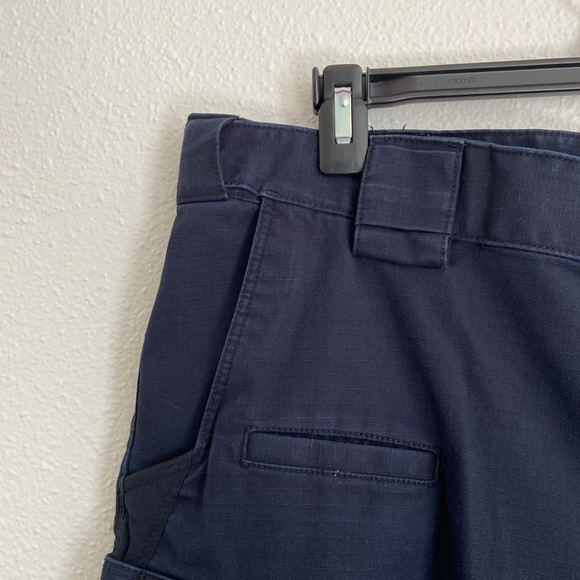 5.11 Tactical Gear Pants (34/30) - Picture 3 of 10